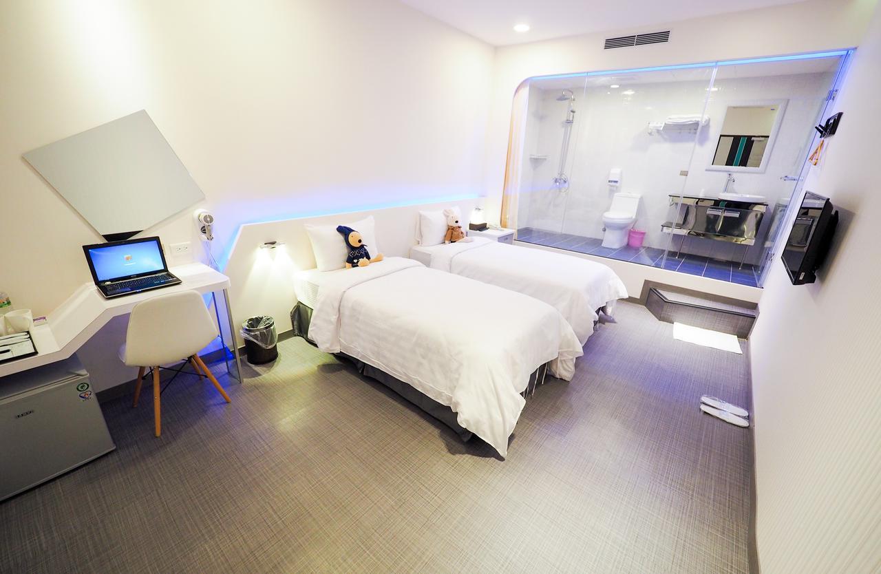 Galaxia Business Hotel Đài Trung Ngoại thất bức ảnh
