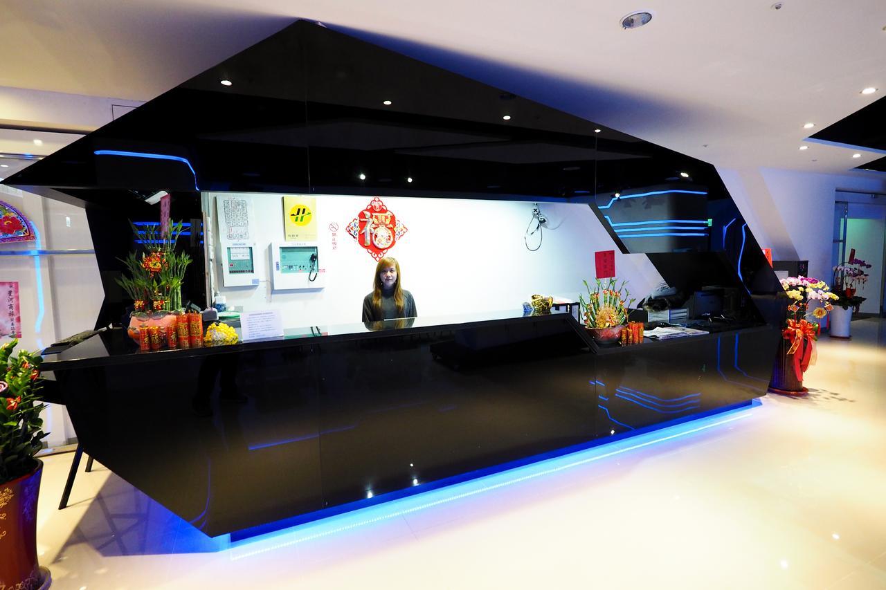 Galaxia Business Hotel Đài Trung Ngoại thất bức ảnh