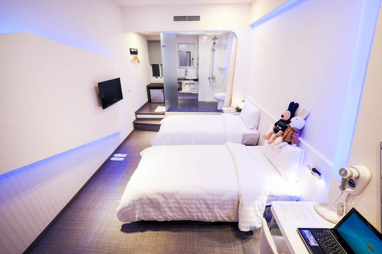 Galaxia Business Hotel Đài Trung Ngoại thất bức ảnh