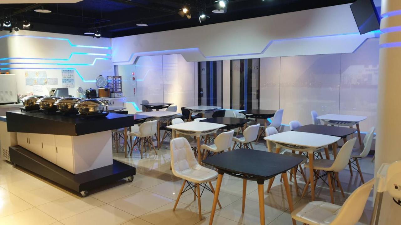 Galaxia Business Hotel Đài Trung Ngoại thất bức ảnh