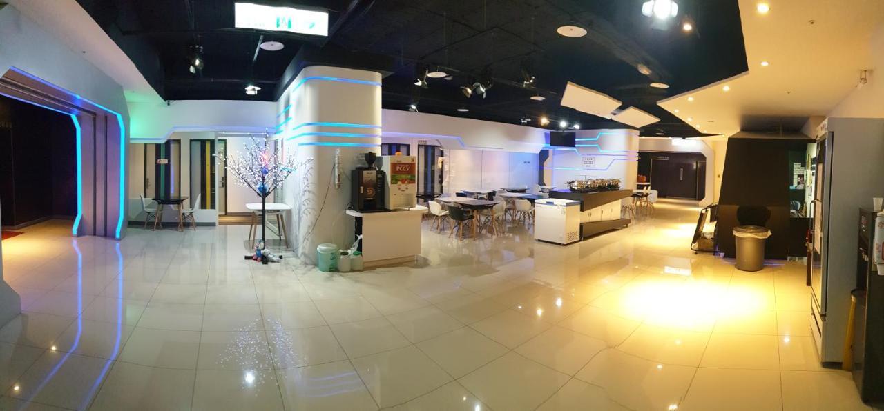 Galaxia Business Hotel Đài Trung Ngoại thất bức ảnh